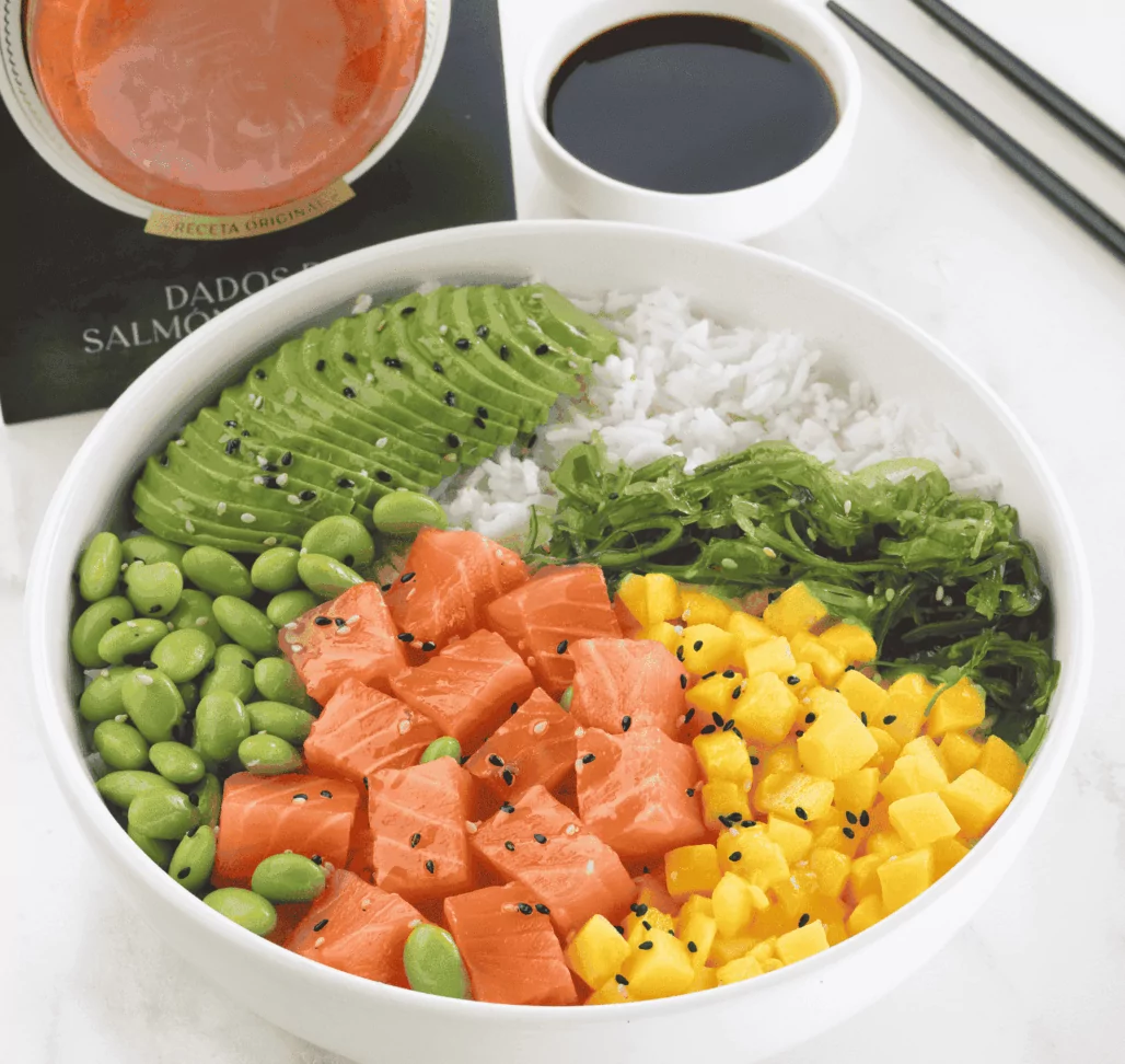 Salmon-ahumado-cortado-en-dados-1028x972.png