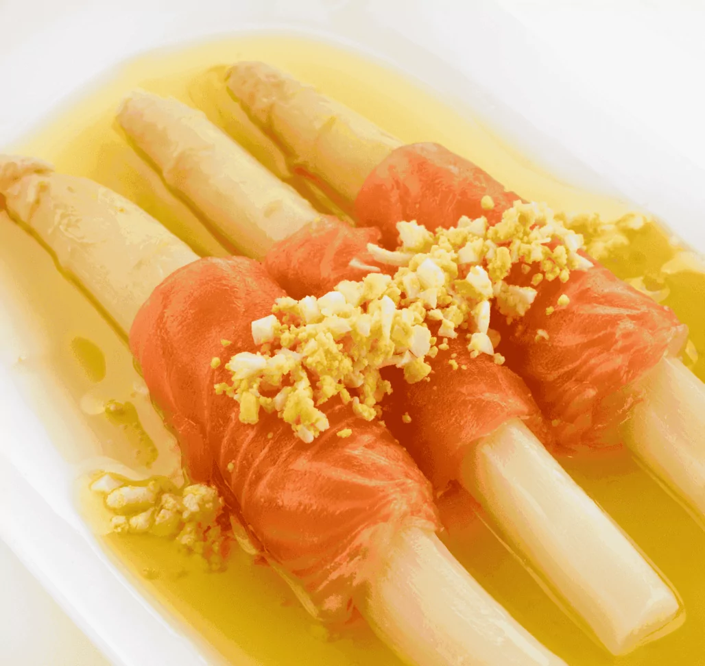 Salmon-dominguez-con-aceite-1028x972.png