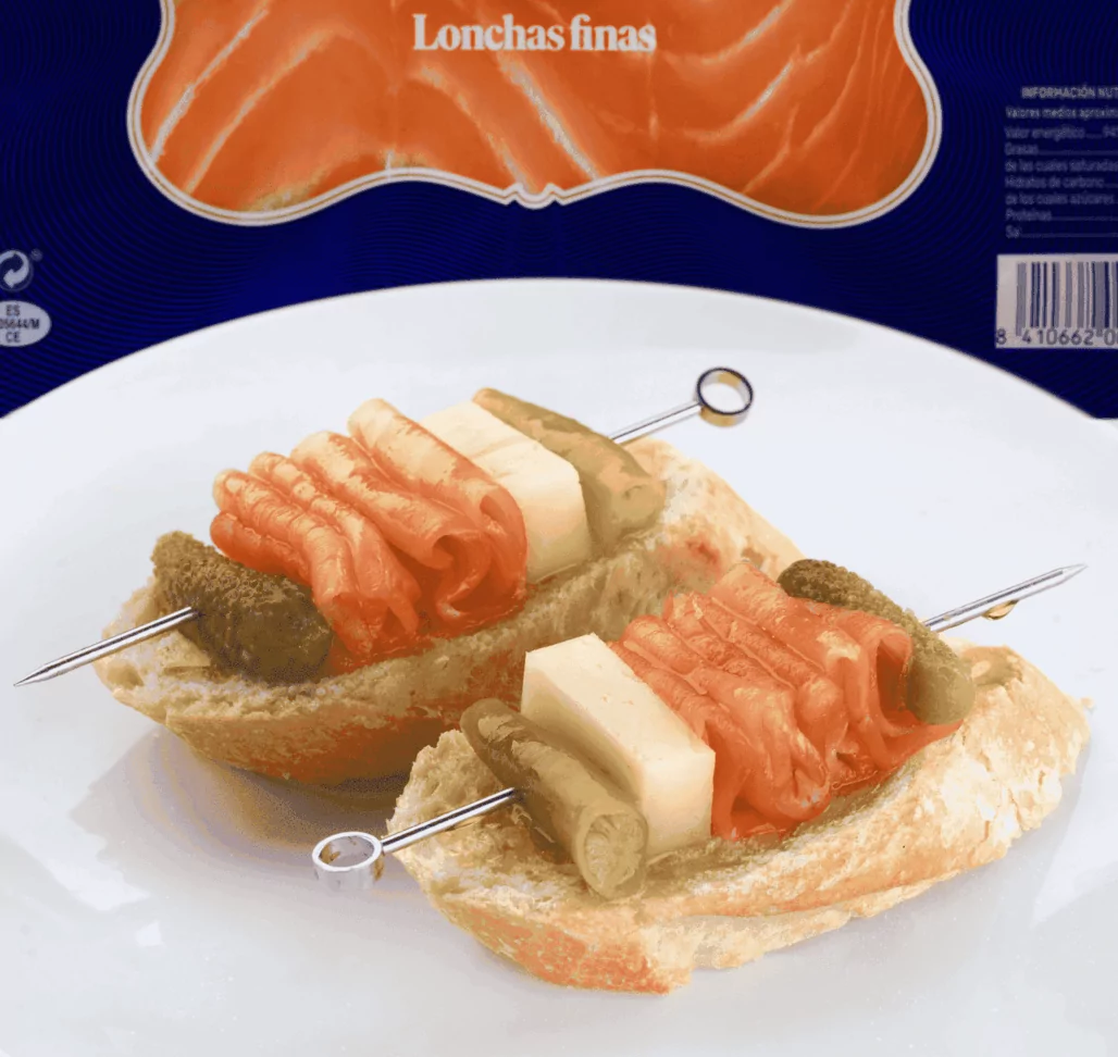 Lonchas-de-salmon-ahumado-dominguez-1028x972.png