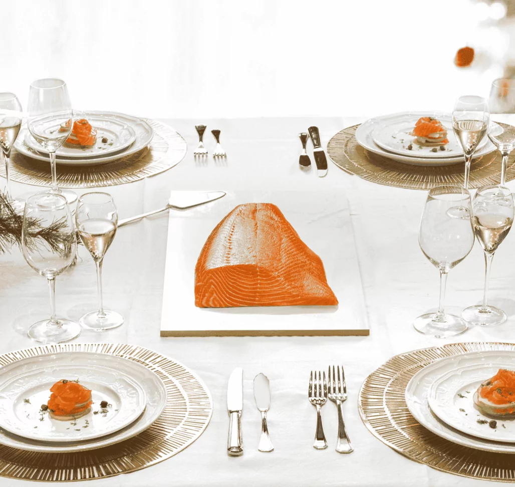 Salmon-ahumado-sin-cortar-1028x972.png